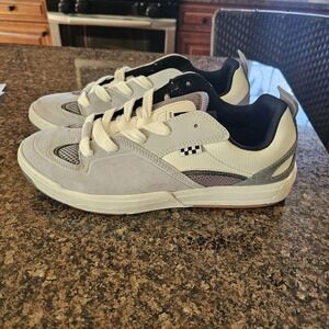 Vans shoes men size 12 white Gray 721356